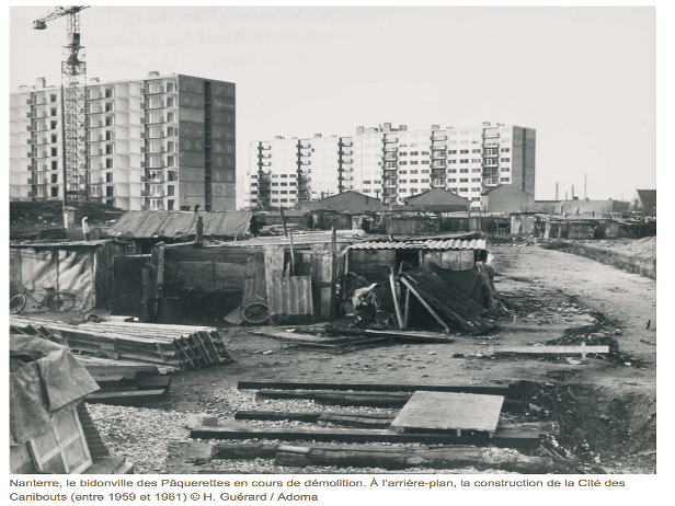 Nanterre, le bidonville des Pâquerettes en cours de démolition